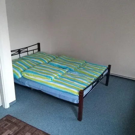 Zentrale Ferienwohnung In * Лейпциг